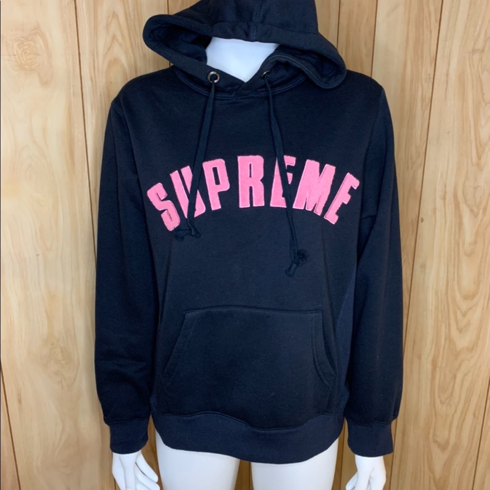 Supreme Sweater